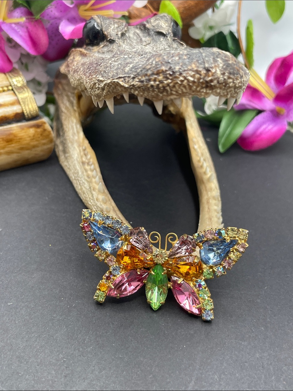 Rhinestone butterfly brooch vintage